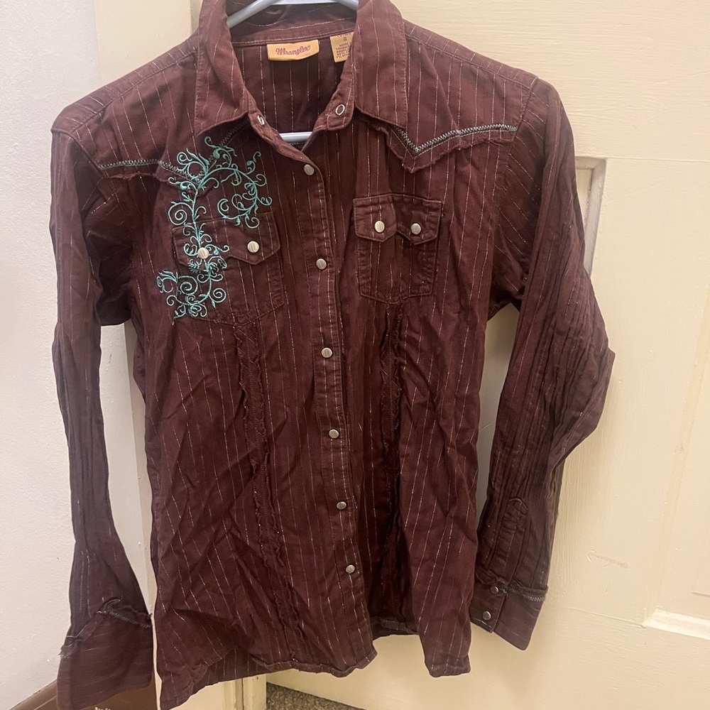 Wrangler Brown Shirt with Blue Embroidery
